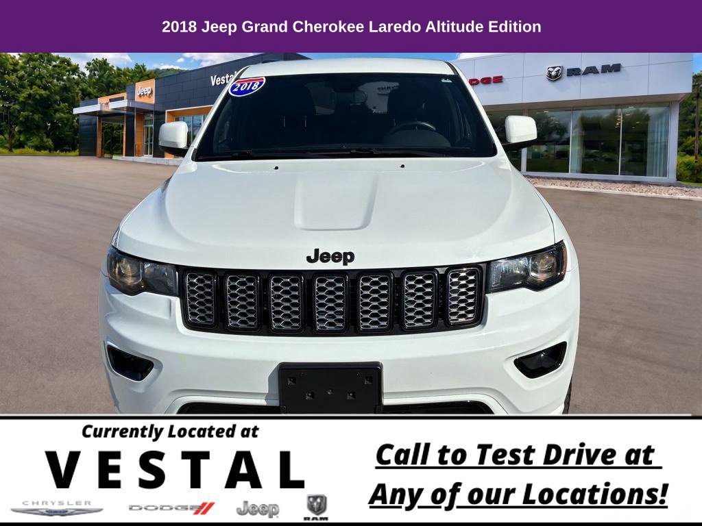 Used 2018 Jeep Grand Cherokee Altitude AWD/4WD image 3