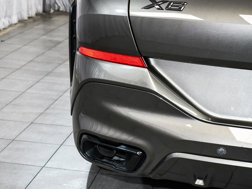 Used 2023 BMW X6 xDrive40i w/ Executive Package image 88