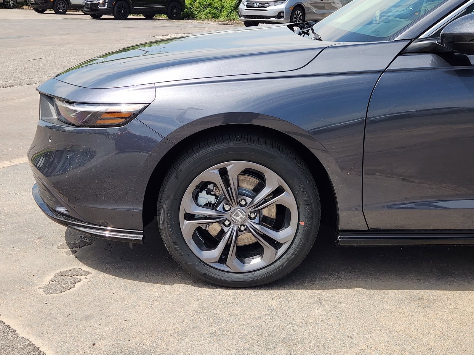 New 2026 Honda Accord EX-L image 9