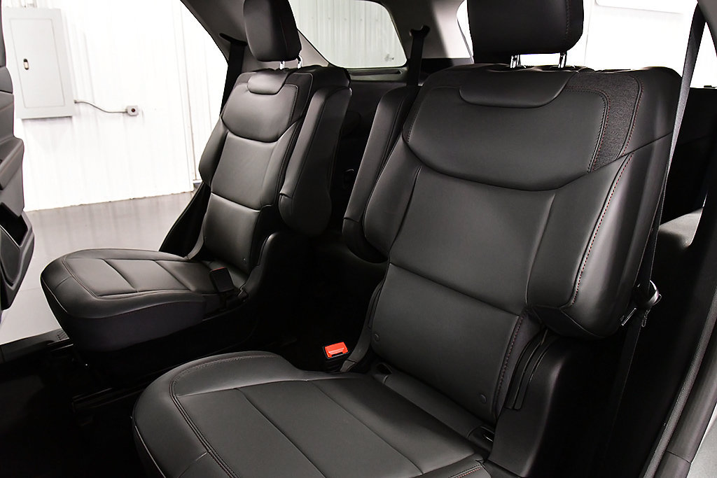 New 2026 Ford Explorer Active w/ Active Comfort Package AWD/4WD image 31