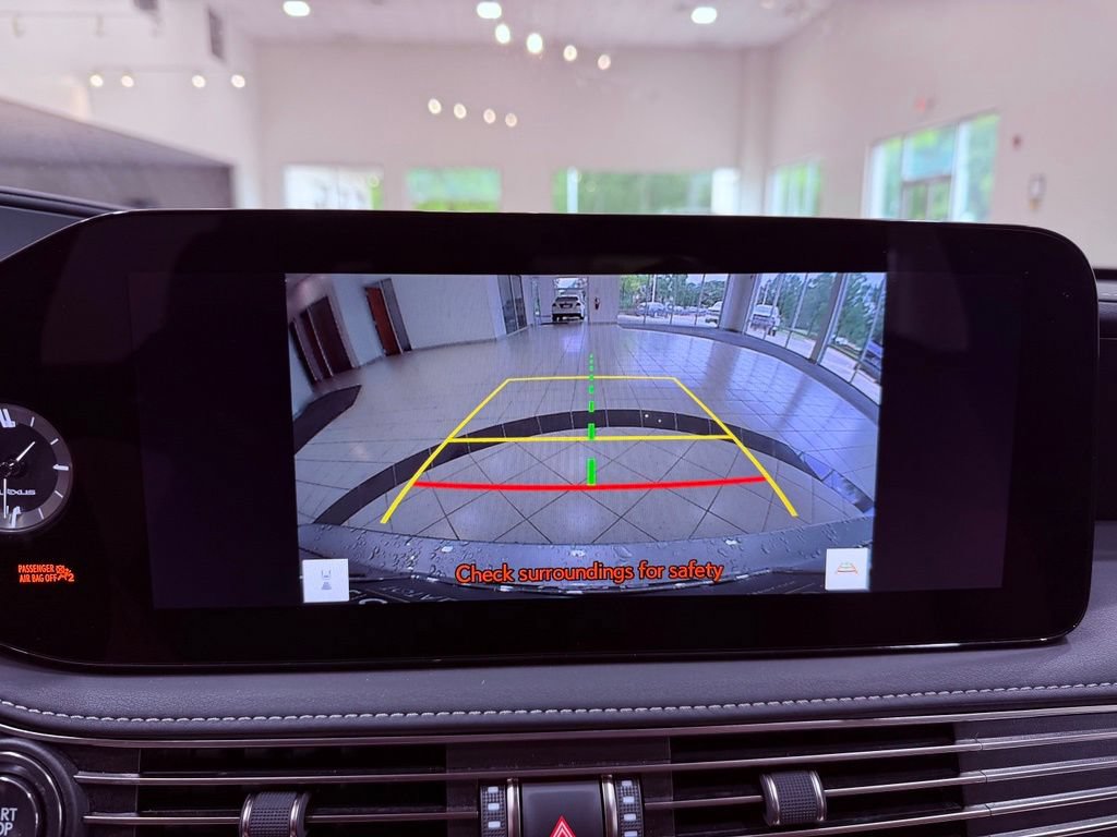 Certified 2024 Lexus LS 500 RWD image 23