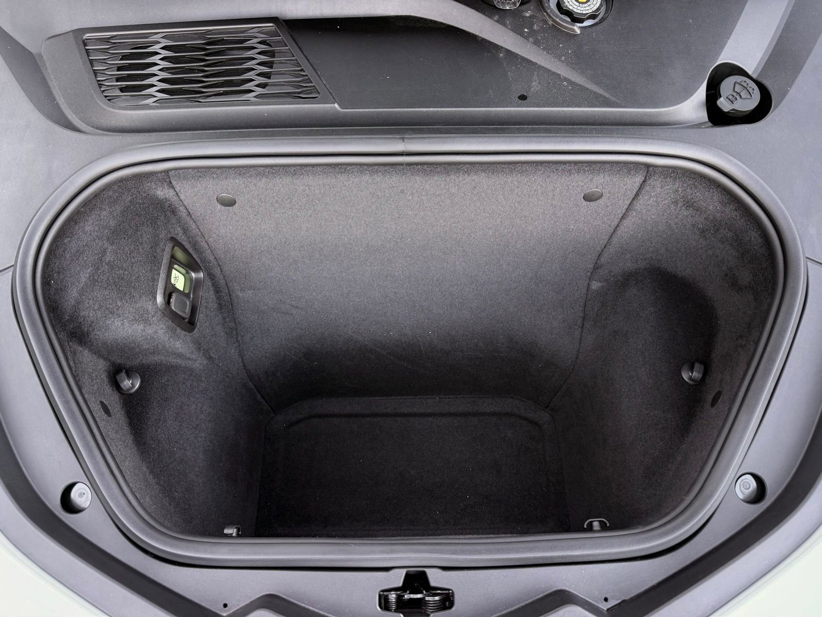 Used 2023 Chevrolet Corvette Stingray Premium Conv w/ Z51 Performance Package image 76