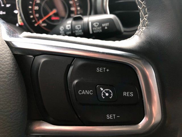 Used 2018 Jeep Wrangler Unlimited Sahara w/ Dual Top Group AWD/4WD image 25