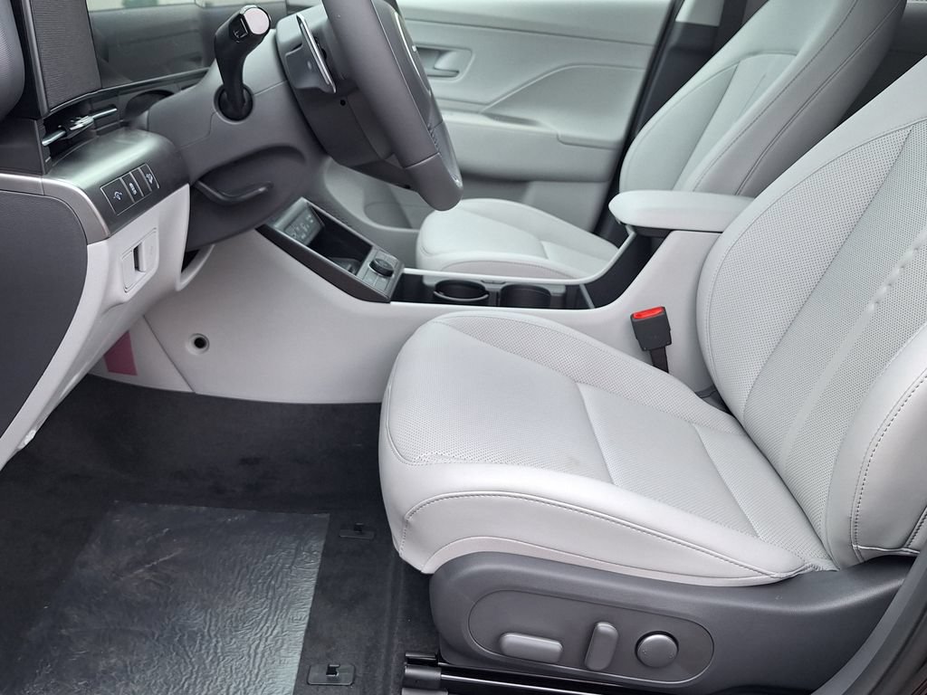 New 2026 Hyundai Kona SEL Premium AWD/4WD image 11