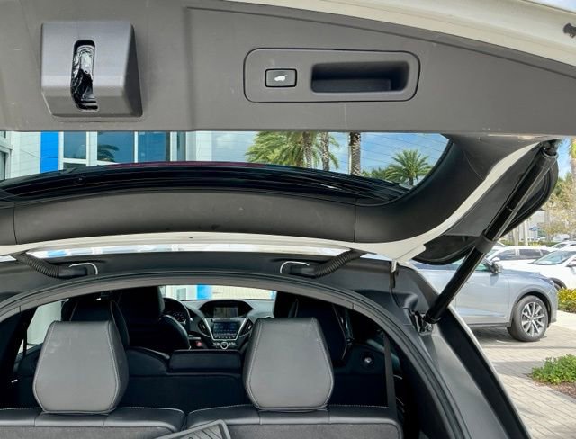 Used 2019 Acura MDX A-Spec image 12