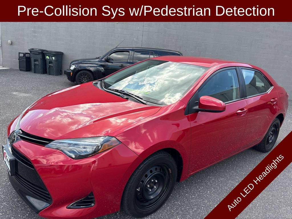 Used 2018 Toyota Corolla LE w/ Carpet Mat Package (TMS) FWD image 4