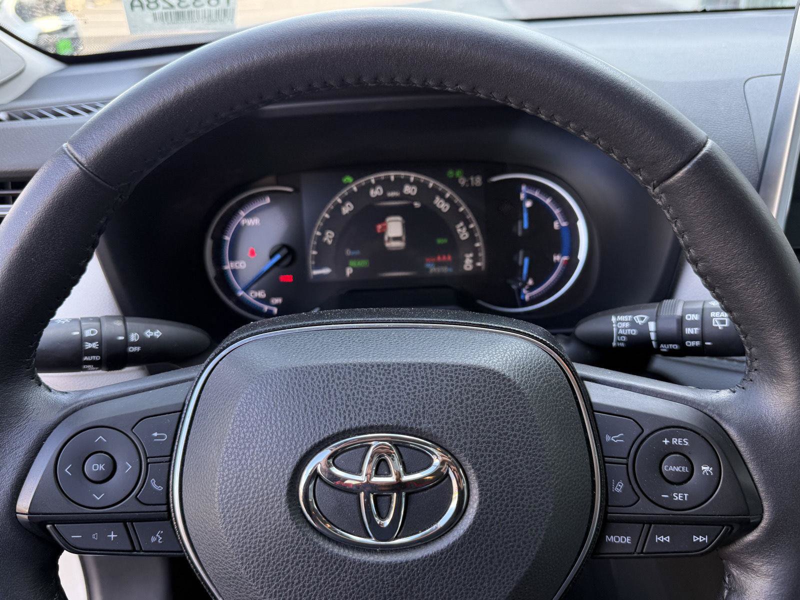 Used 2021 Toyota RAV4 Limited w/ Limited Grade Weather Package AWD/4WD image 19