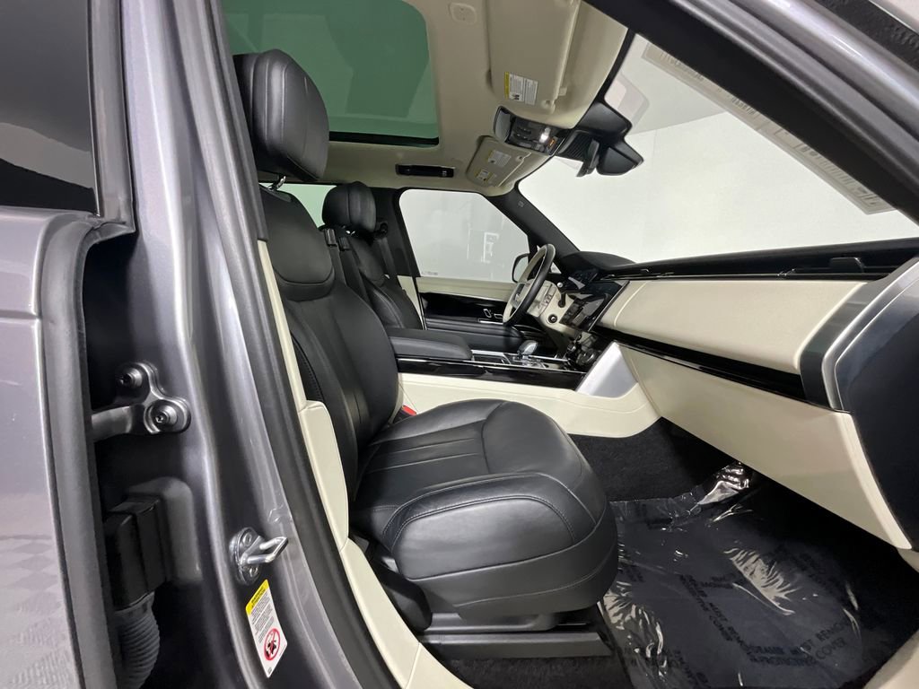 Certified 2023 Land Rover Range Rover SE AWD/4WD image 20