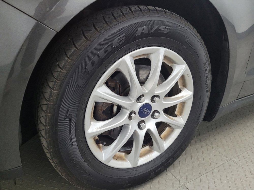 Used 2015 Ford Fusion S FWD image 31