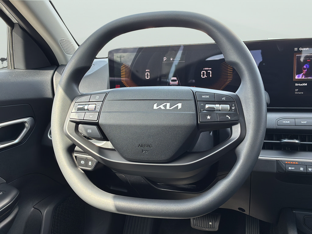 New 2026 Kia K4 FWD image 19