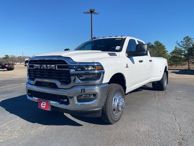 New 2026 RAM 3500 Tradesman w/ Chrome Appearance Group A image 3