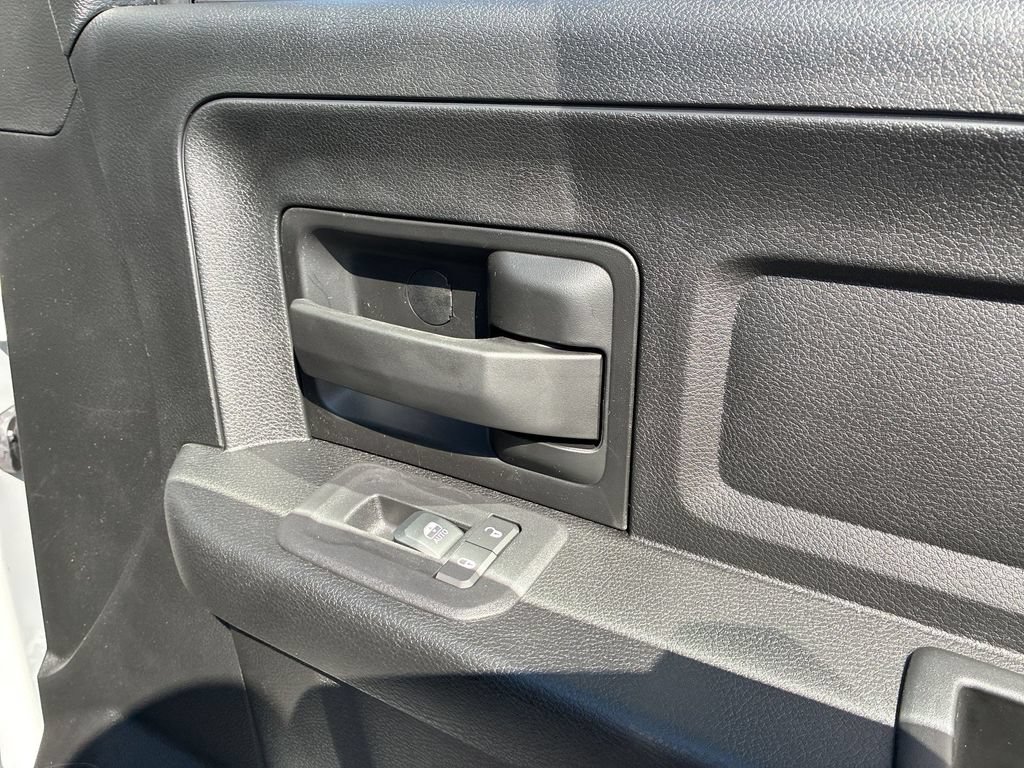 New 2026 RAM 3500 Tradesman AWD/4WD image 30
