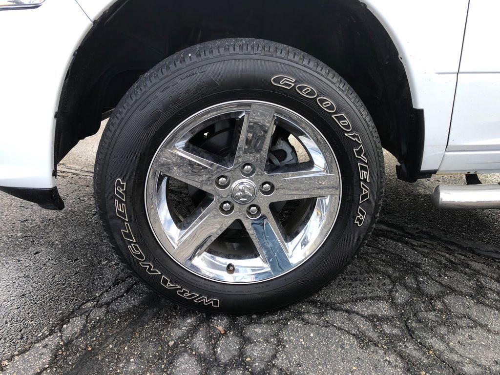 Used 2018 RAM 1500 Express w/ Express Value Package image 15