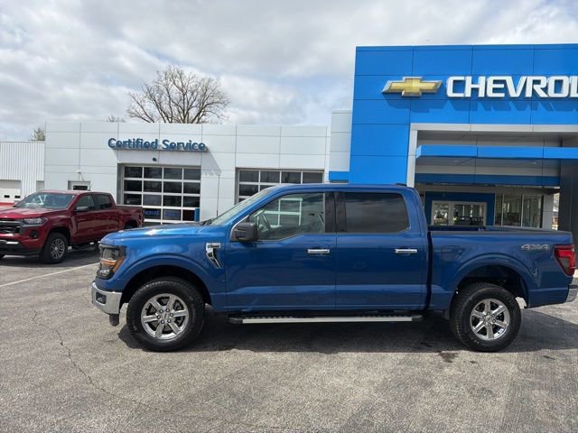 Used 2025 Ford F150 XLT w/ Equipment Group 301A Standard AWD/4WD image 5