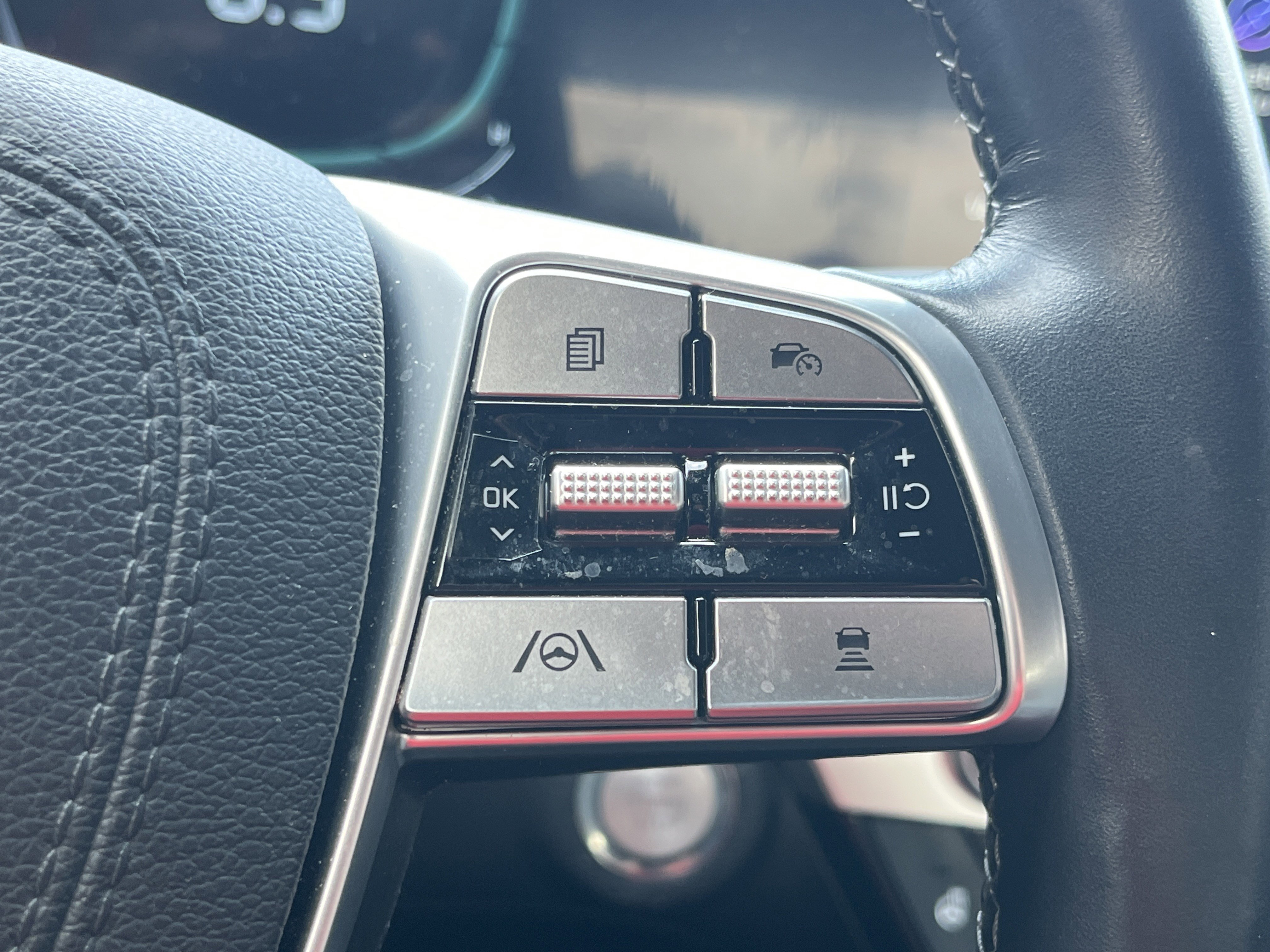 Used 2023 Kia Telluride EX X-Line image 14