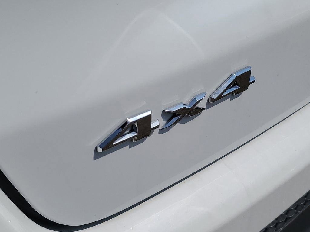 Used 2022 Jeep Compass Limited AWD/4WD image 32