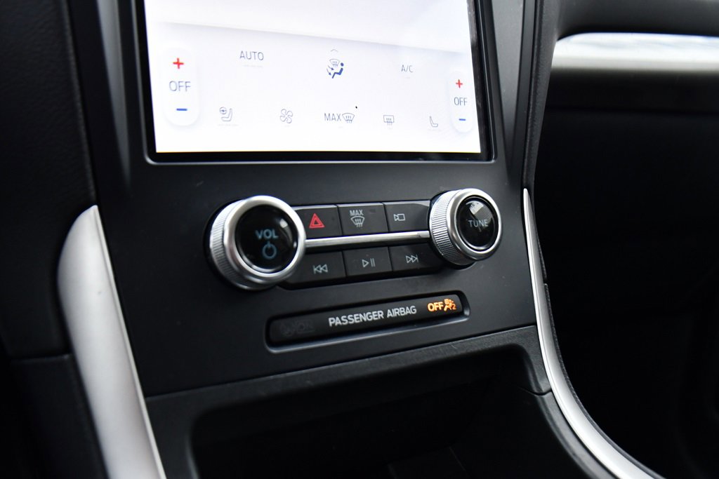 Used 2024 Ford Edge SEL w/ Convenience Package image 29