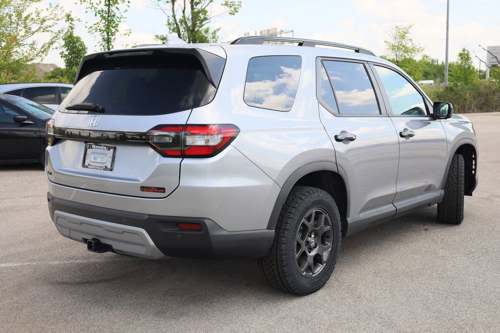 New 2025 Honda Pilot TrailSport image 6