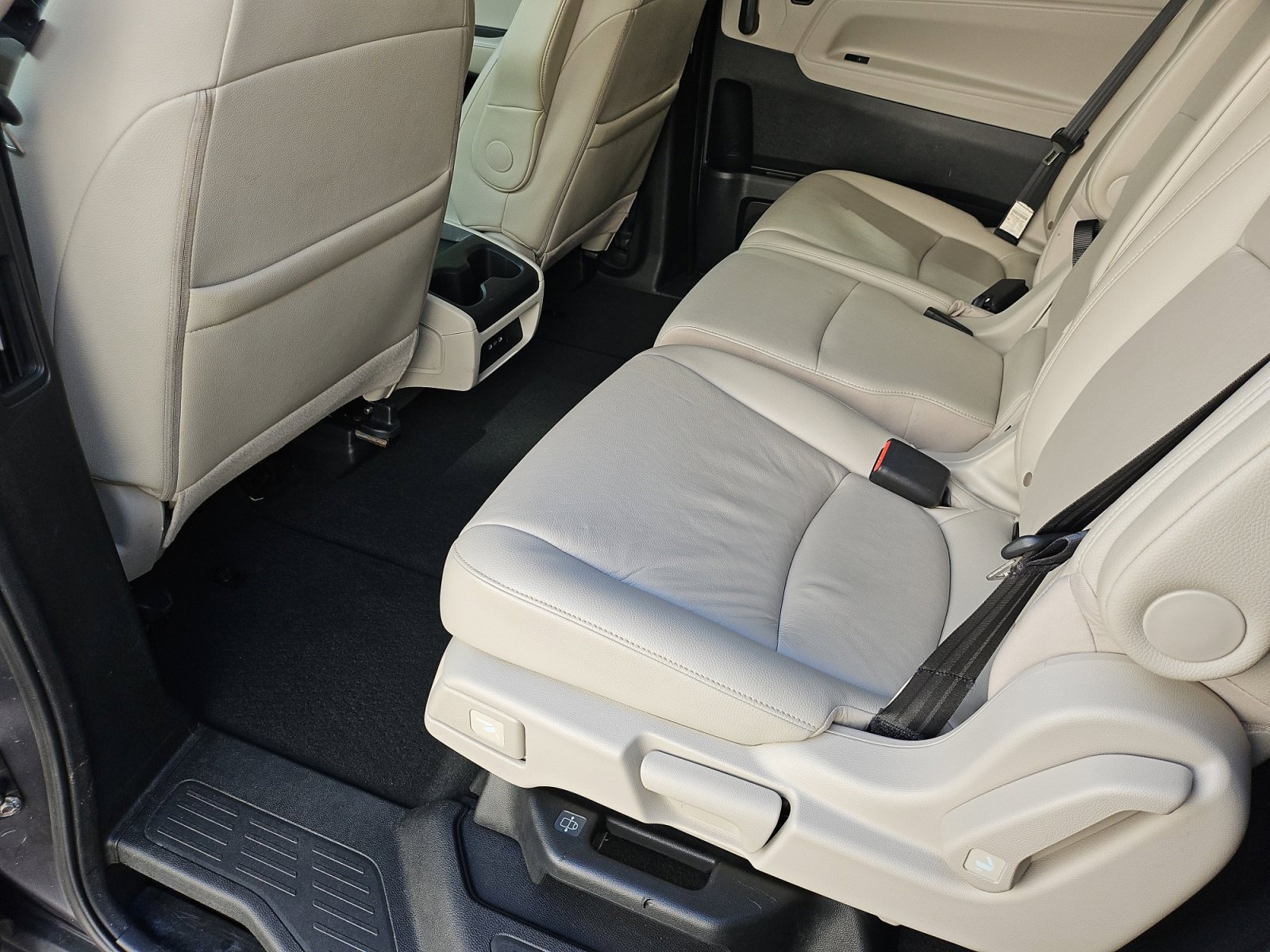 Used 2025 Honda Odyssey EX-L image 33