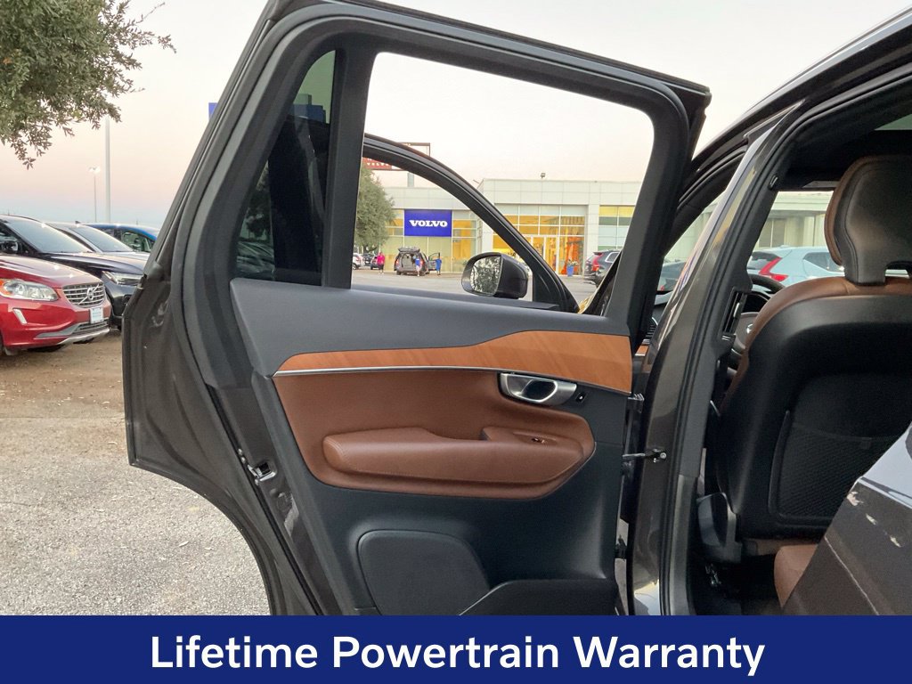 Certified 2024 Volvo XC90 T8 Plus AWD/4WD image 22