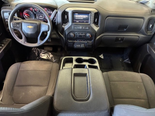 Used 2021 Chevrolet Silverado 1500 Custom image 3