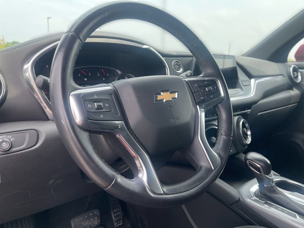 Used 2019 Chevrolet Blazer LT FWD image 17