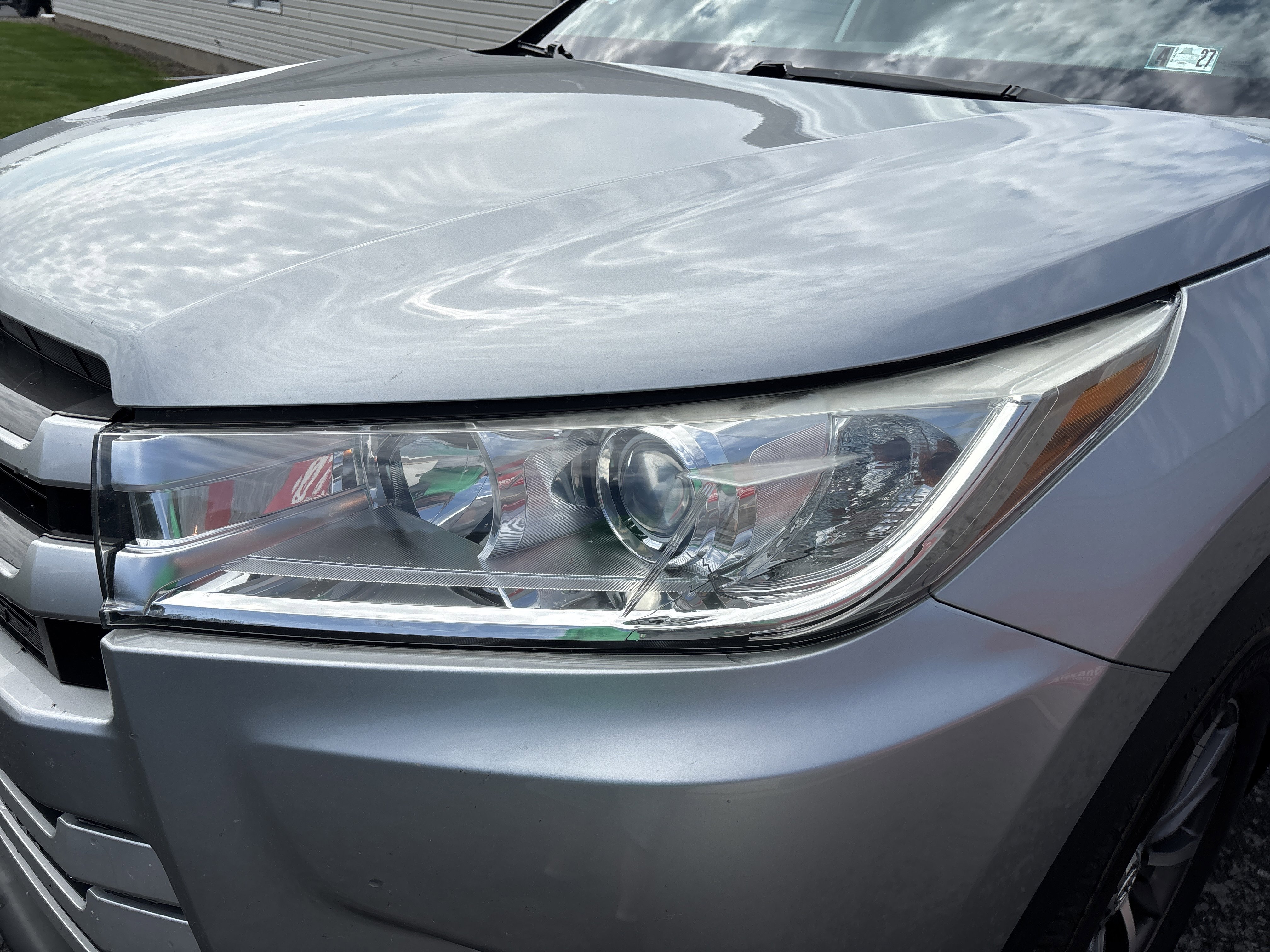 Used 2018 Toyota Highlander XLE AWD/4WD image 9