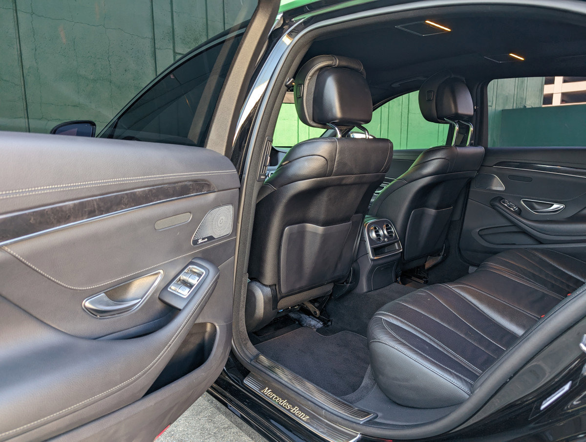 Used 2020 Mercedes-Benz S 450 Sedan image 18