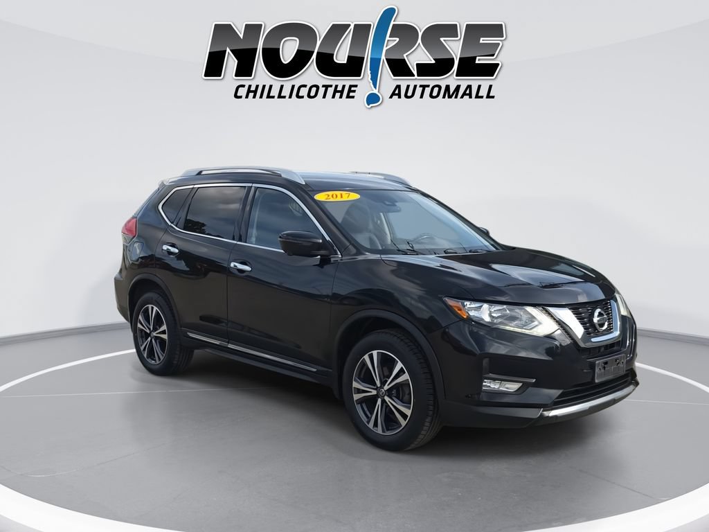 Used 2017 Nissan Rogue SL AWD/4WD image 2