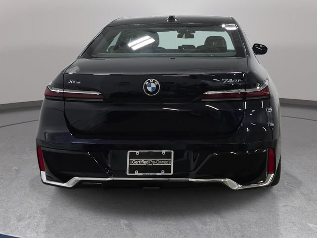 Certified 2026 BMW 740i xDrive AWD/4WD image 7