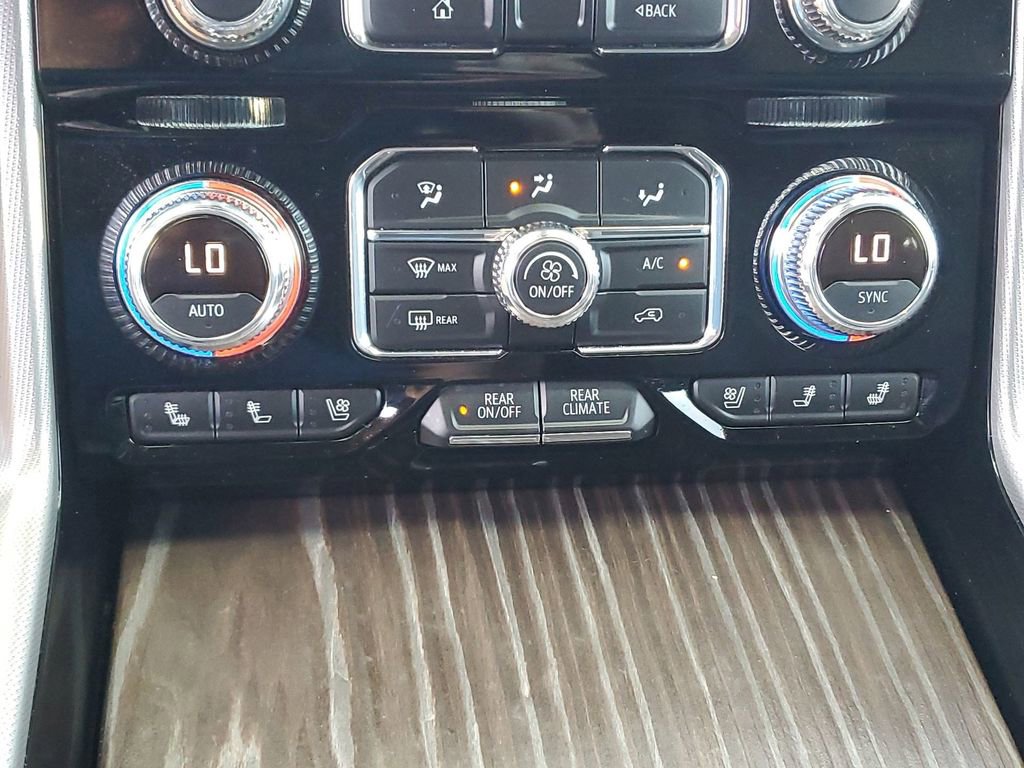 Used 2021 GMC Yukon Denali w/ Denali Ultimate Package image 34