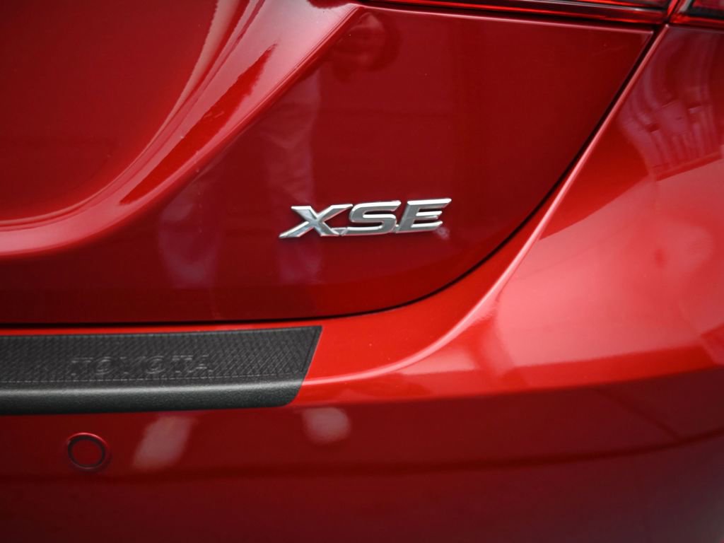 Used 2024 Toyota Camry XSE w/ Navigation Package image 10