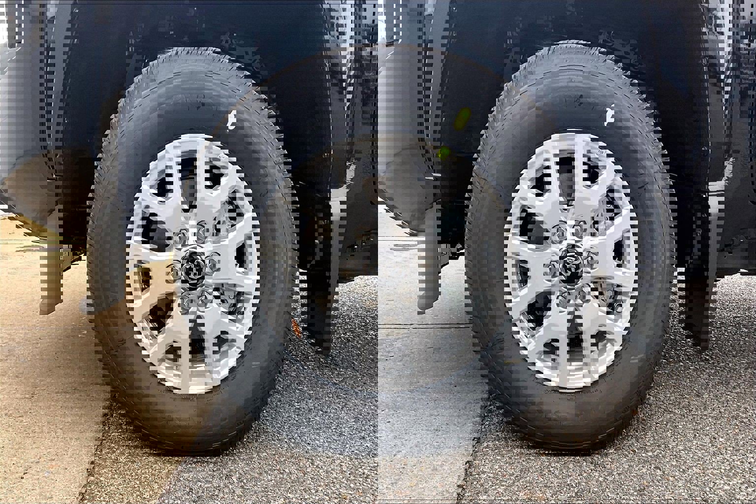 New 2025 Toyota Tacoma SR5 image 15