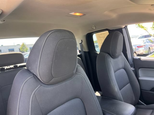Used 2017 Chevrolet Colorado W/T w/ WT Convenience Package RWD image 21