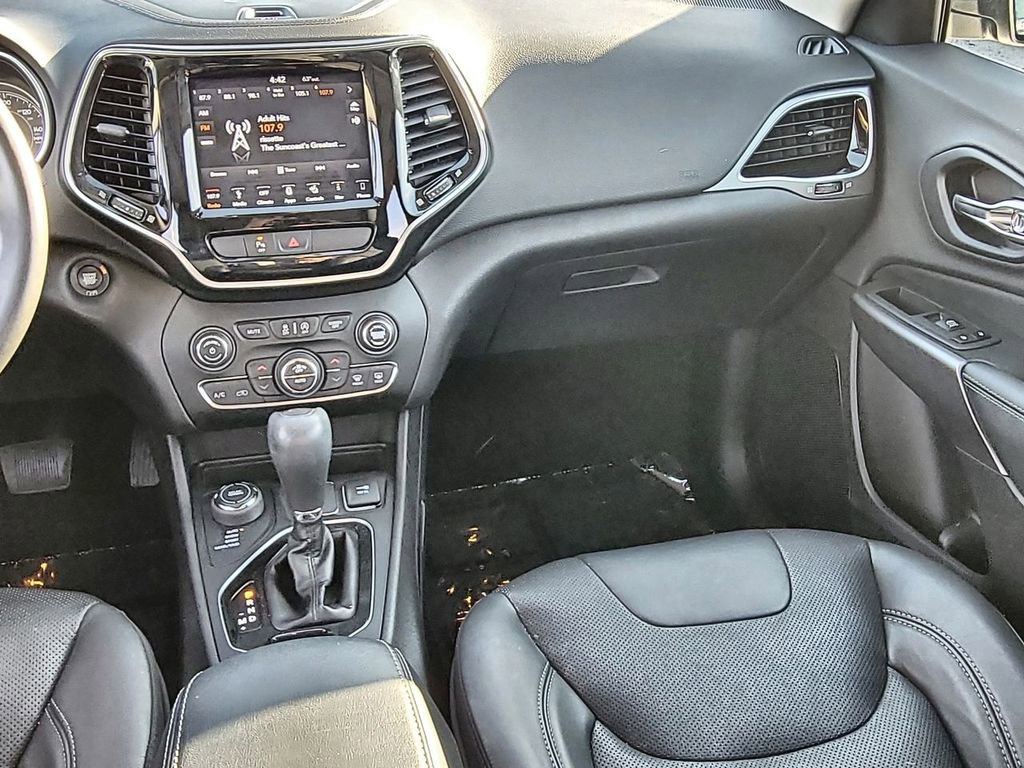 Used 2019 Jeep Cherokee Limited image 17