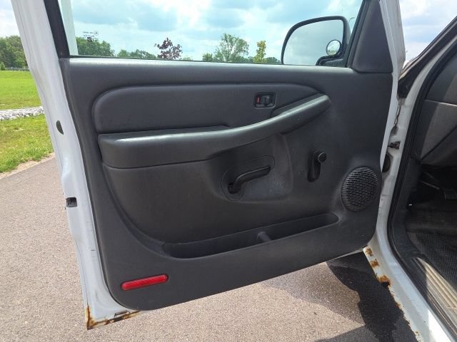 Used 2006 Chevrolet Silverado 1500 W/T RWD image 14