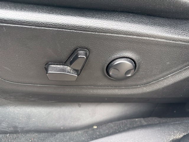 Used 2023 RAM 1500 Big Horn AWD/4WD image 18