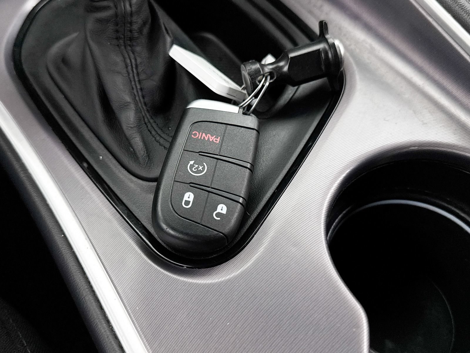 Used 2019 Dodge Challenger SXT RWD image 25