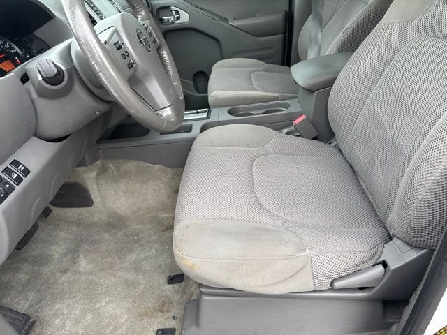 Used 2018 Nissan Frontier SV w/ Value Truck Package AWD/4WD image 15