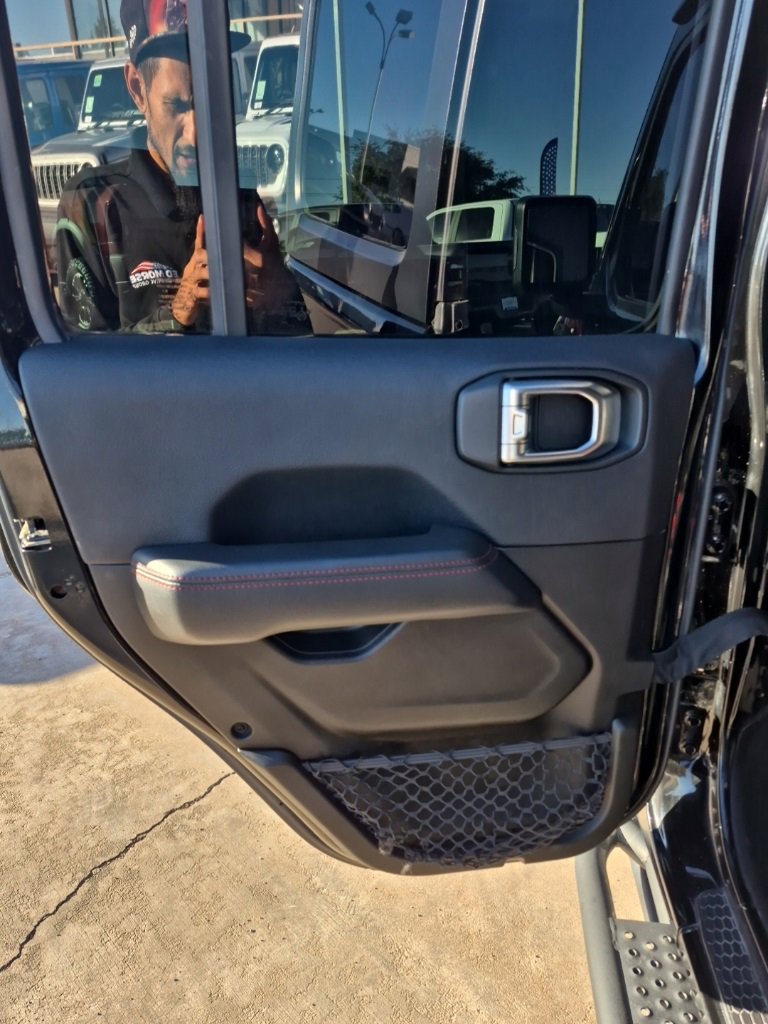 Used 2018 Jeep Wrangler Unlimited Rubicon image 11