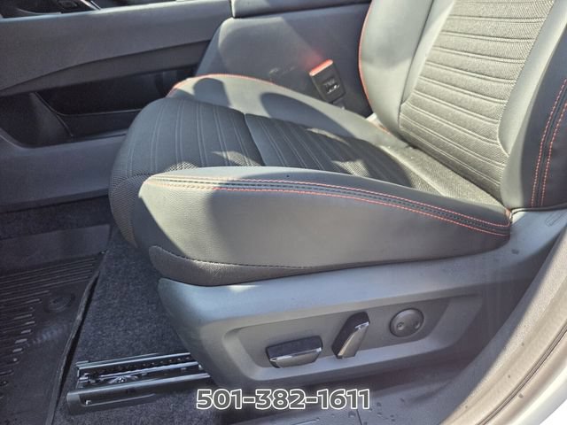 Used 2026 Nissan Rogue SV AWD/4WD image 10