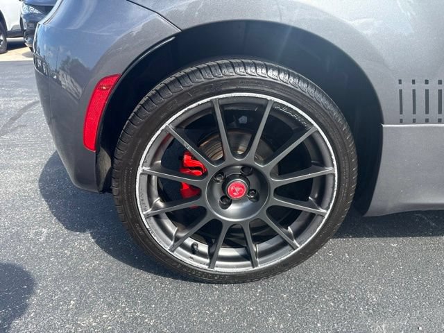 Used 2013 FIAT 500 Abarth w/ Comfort/Convenience Group FWD image 16
