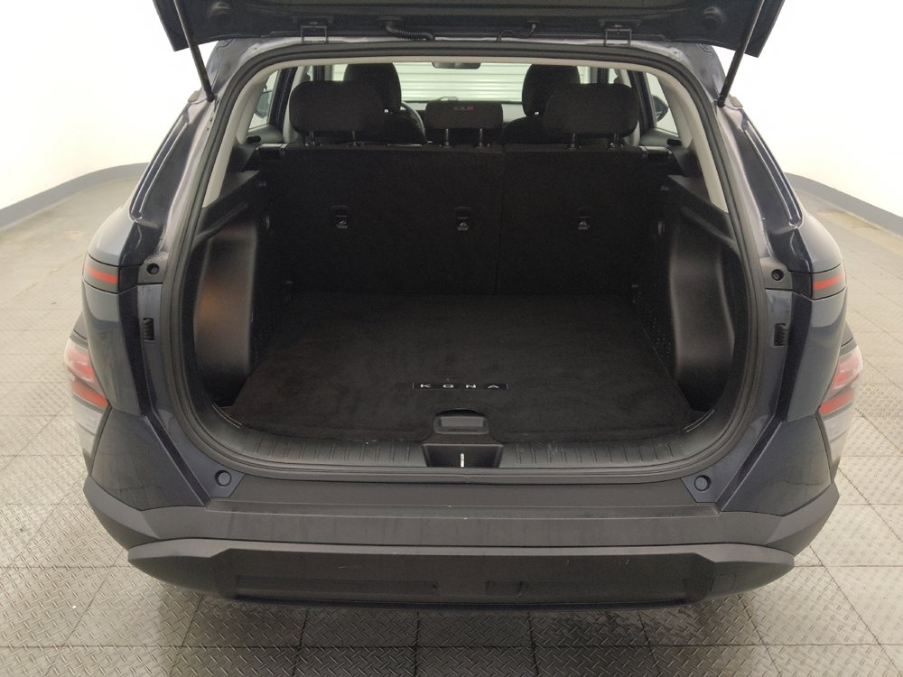 Used 2024 Hyundai Kona SE FWD image 29