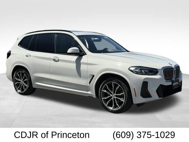 Used 2022 BMW X3 xDrive30i w/ M Sport Package 2
