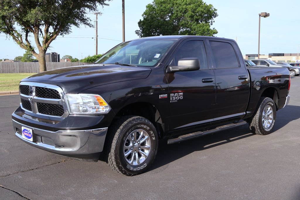Used 2019 RAM 1500 Classic SLT AWD/4WD image 8