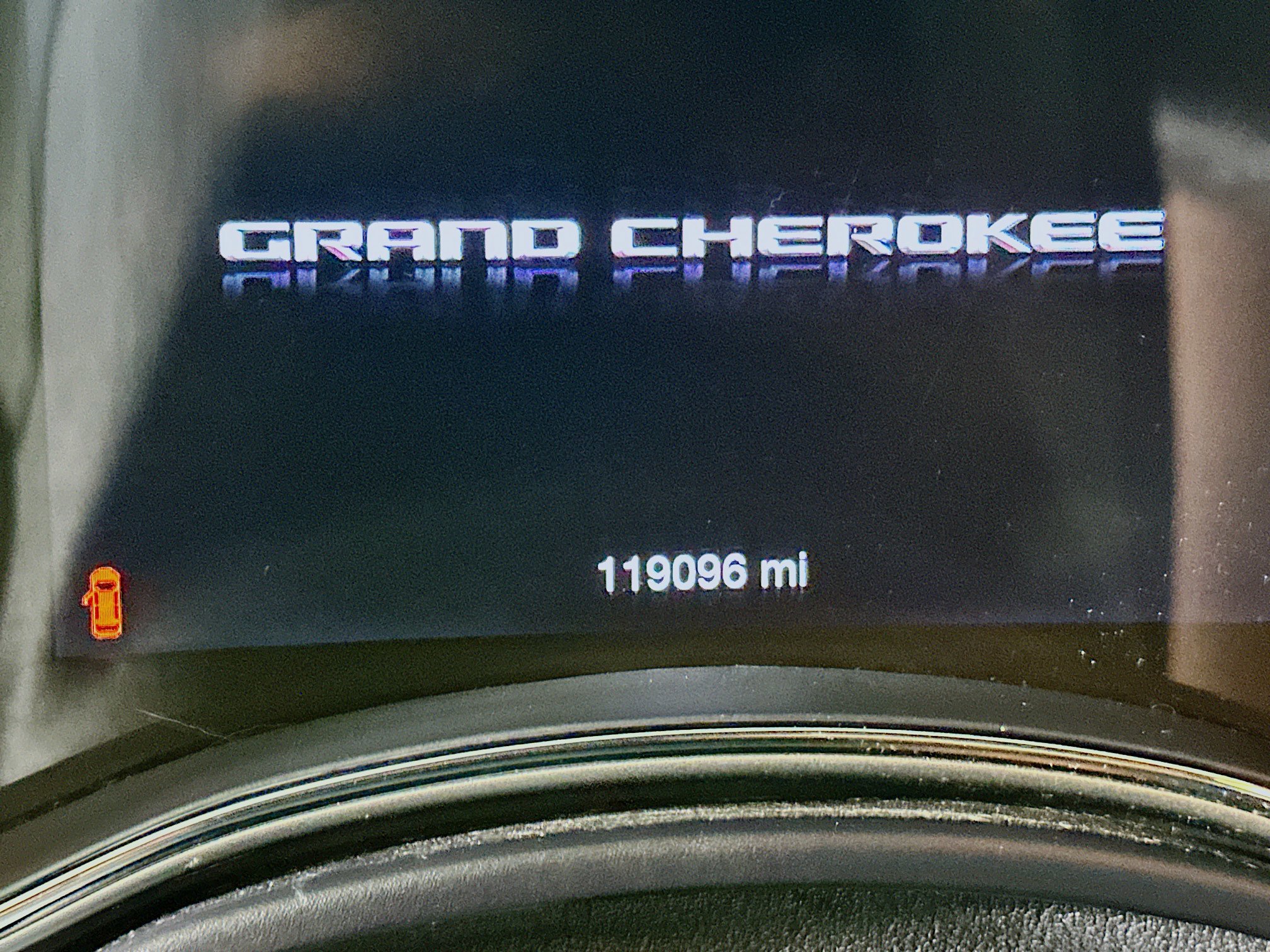 Used 2017 Jeep Grand Cherokee Altitude AWD/4WD image 19