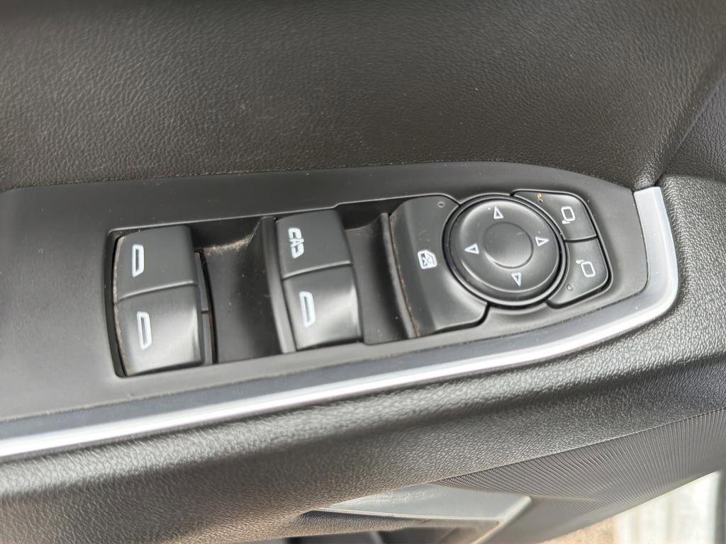 Used 2023 Chevrolet Silverado 1500 LT Trail Boss w/ Protection Package image 16