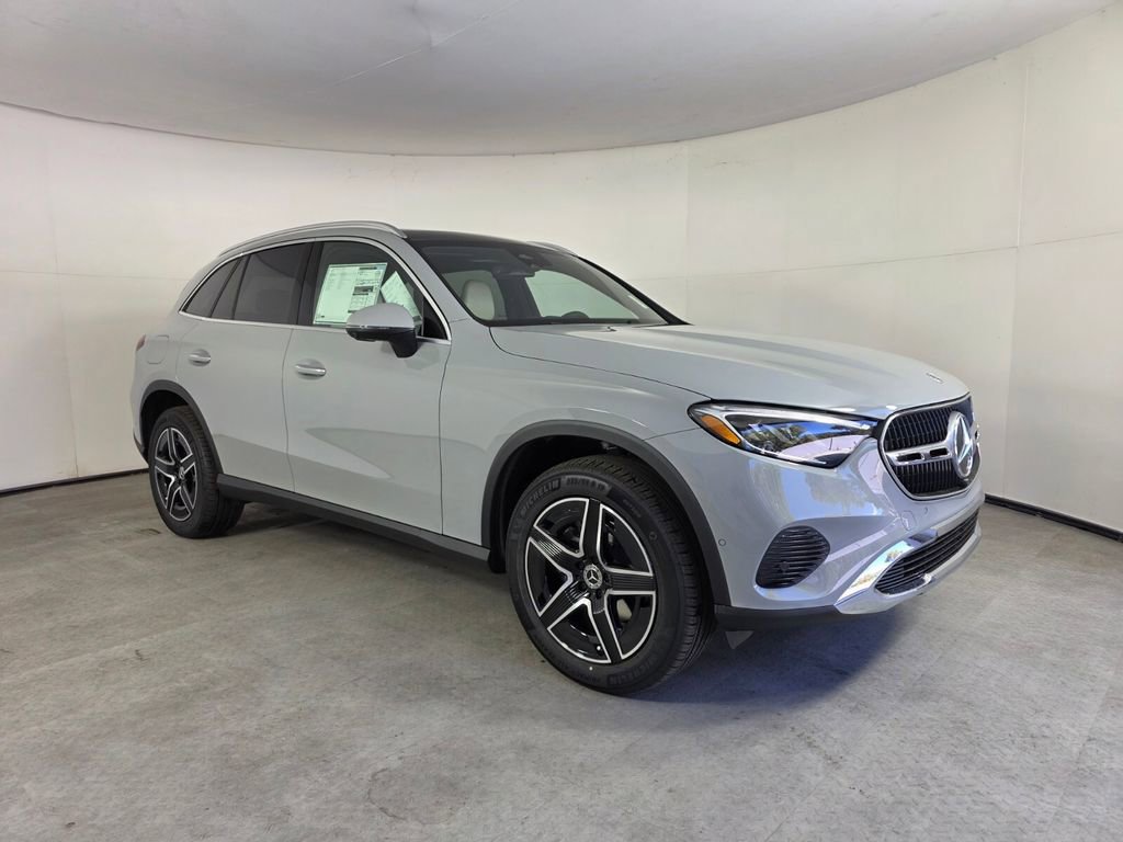 New 2026 Mercedes-Benz GLC 300 image 1