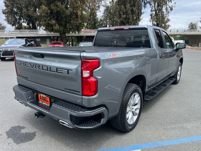 Used 2020 Chevrolet Silverado 1500 Custom w/ Custom Value Package AWD/4WD image 7