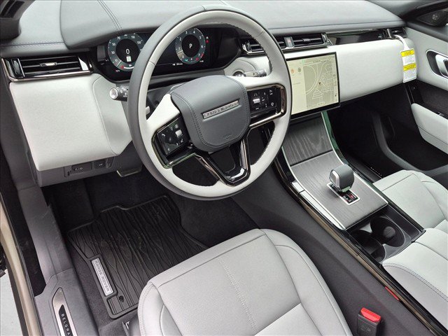 New 2026 Land Rover Range Rover Velar Belgravia AWD/4WD image 3